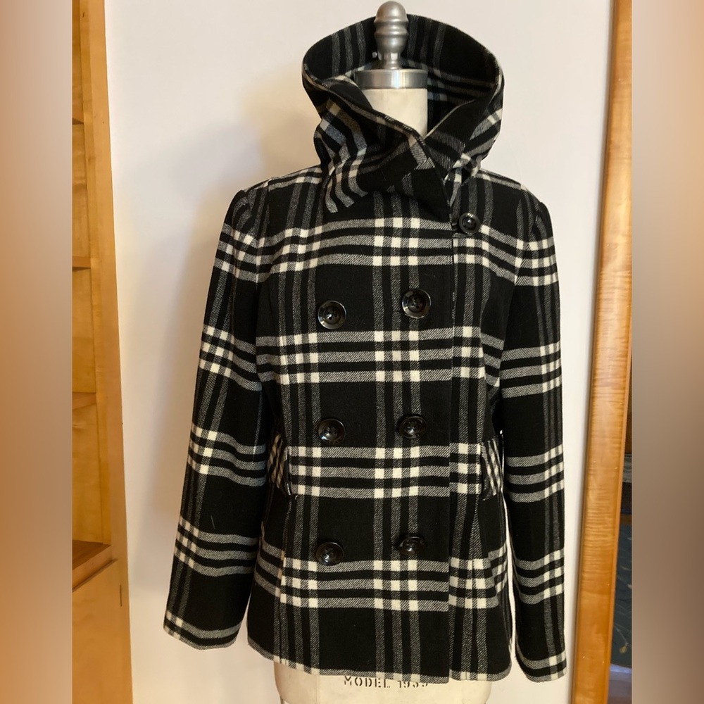 B. Moss Plaid Pea Coat High/Low Collar Double Breasted Black w/White